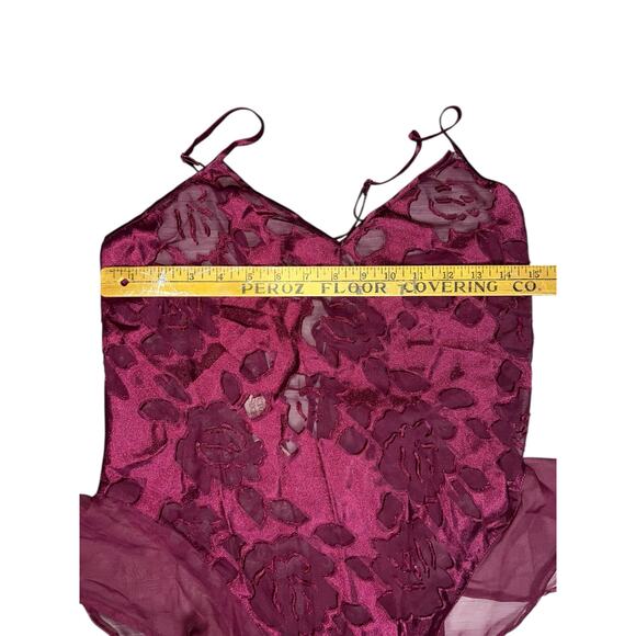 Vintage 90s Victoria Secret  Gold Label Maroon Teddy ruffles Lace Floral Medium - Picture 5 of 9